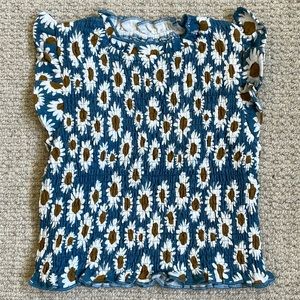 5 NWOT Alice + Ames Ruched Flower Top